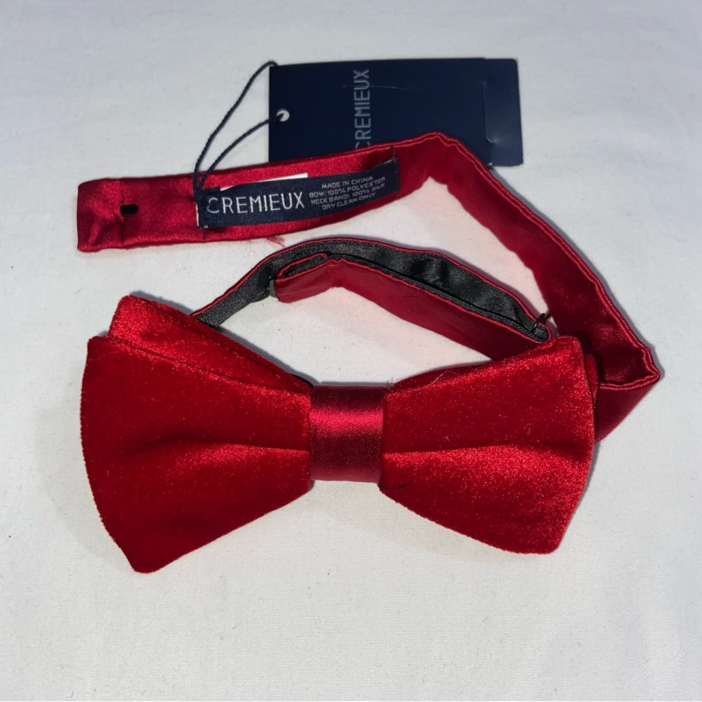 Cremeux Red Bow Tie
